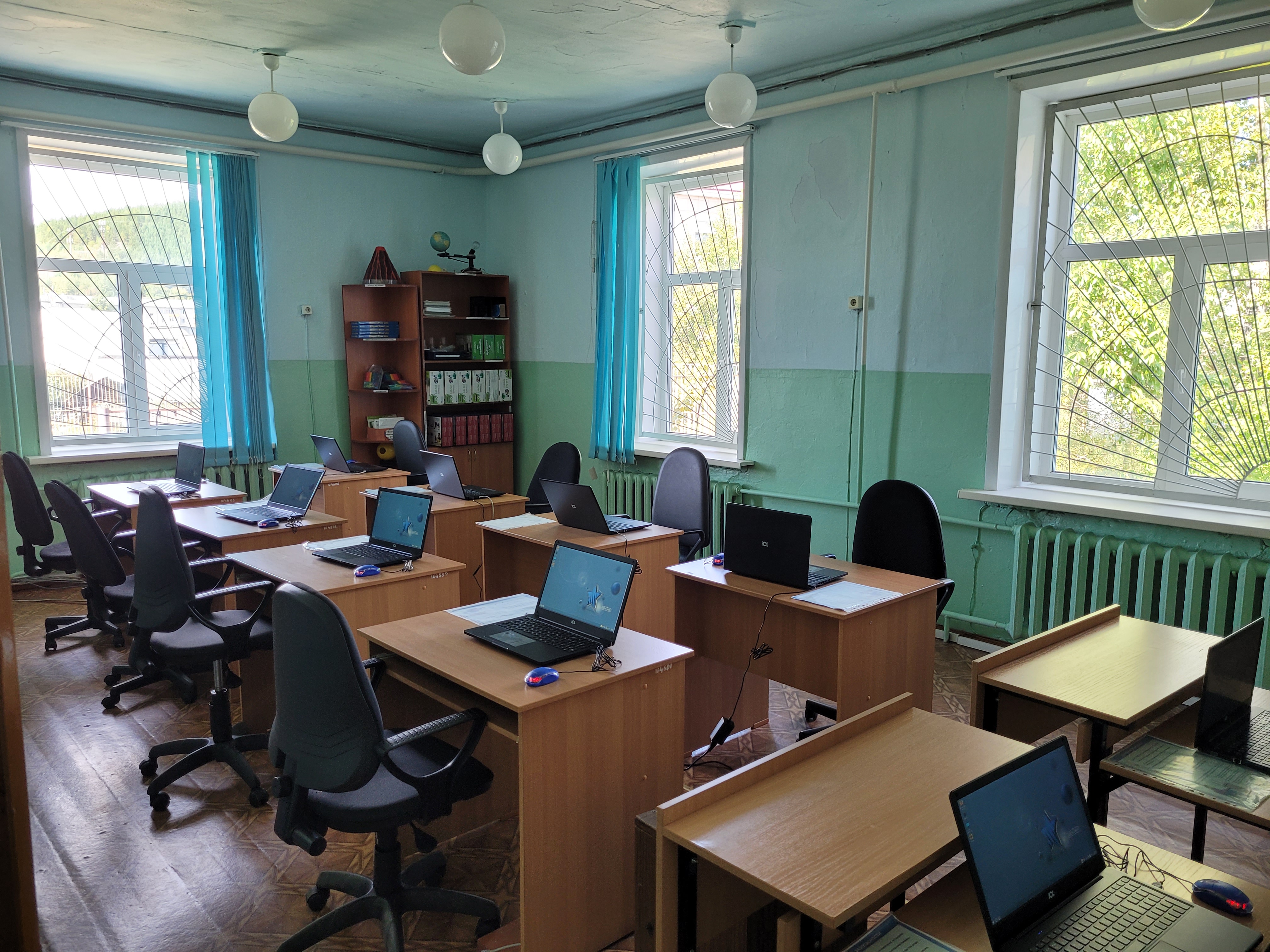 Фото компьютерного класса